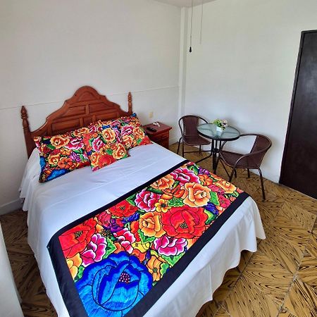 Hotel Catalina Orizaba  Buitenkant foto